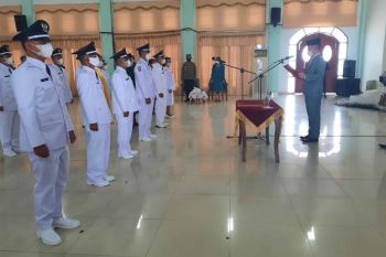 Bupati Gumas ingatkan kades terpilih tidak hanyut pada euforia kemenangan