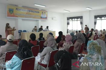 40 pelaku usaha mikro Padang Panjang ikuti pelatihan kewirausahaan