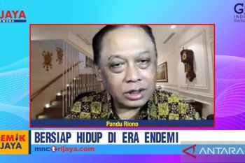 Pemerintah harus targetkan vaksinasi capai 100 persen