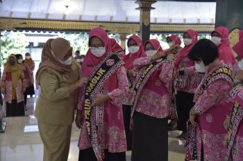 Bupati mengukuhkan Ibu PAUD se-Kabupaten Sleman