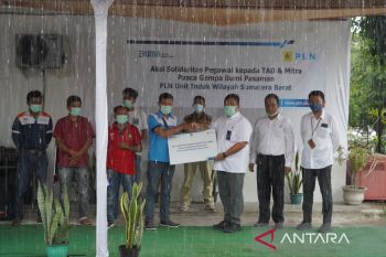 Peduli gempa Pasaman Barat, PLN gelar aksi solidaritas