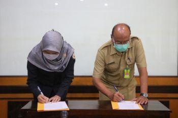 Bawaslu Kulon Progo tanda tangani PKS dengan 10 OPD untuk kawal demokrasi