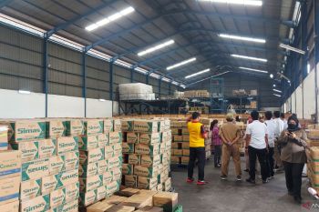 Food Station pastikan stok minyak  goreng cukup untuk operasi pasar