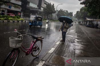 BMKG perkirakan seluruh Jakarta diguyur hujan hari ini