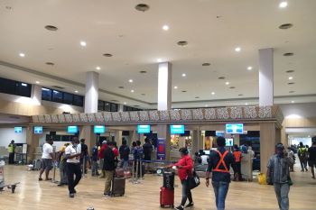Trafik penumpang di Bandara Sentani selama Februari 2022 naik 37 persen
