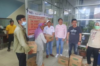 Apindo Lampung distribusikan minyak goreng satu harga untuk UMKM-IKM