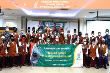 PT BGA berangkatkan umrah 26 pemanen sawit terbaik