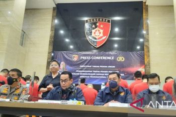 Polri tangkap 26 WNA terkait penipuan lintas negara