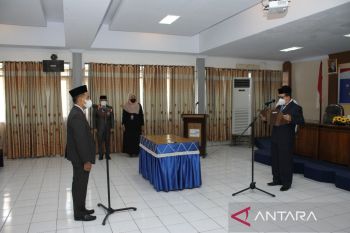 Muslimin Dilantik Menjadi Sekretaris BKKBN Sultra