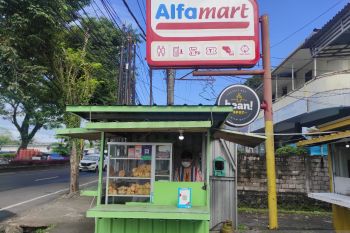 Marlon Bersyukur Dua Tahun Jual Gorengan Bisa Beli Mobil MPV
