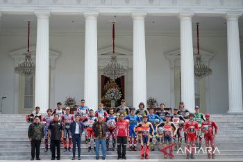 Pebalap Astra Honda, Veda Ega Bertemu Presiden RI dan Ikuti Parade MotoGP Mandalika 2022