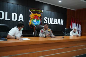 Kapolda Sulbar ancam akan tindak tegas penimbun minyak goreng