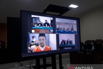 Sopir Vanessa Angel dituntut tujuh tahun penjara