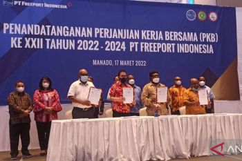 PT Freeport Indonesia-serikat pekerja sepakati peningkatan upah-tunjangan karyawan