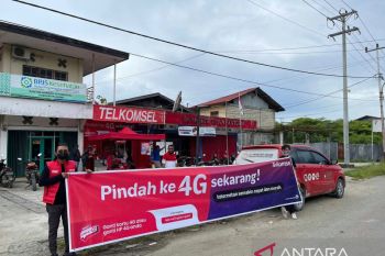Telkomsel hadirkan Posko MAMAYO (Mace Pace Migrasi 4G Yok)