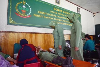 Persit Kodim 1402 dan PMI Polewali Mandar gelar donor darah