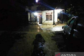 Desa Sejahtera di Sigi  dilanda banjir sebabkan jalur Palu-Poso putus