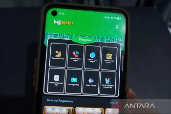 Daftar haji secara daring melalui aplikasi HajiPintar