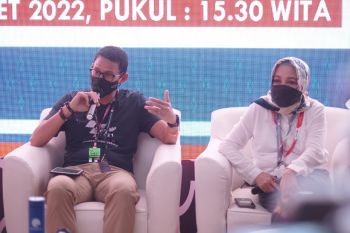 Menparekeraf sebutkan 300 UMKM raup untung di MotoGP Mandalika