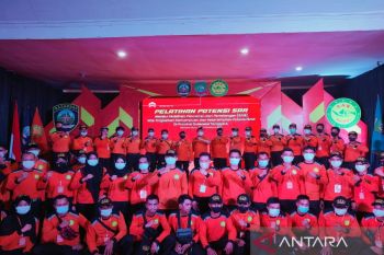 Basarnas Kendari melatih 50 potensi SAR Konawe Utara pertolongan di air