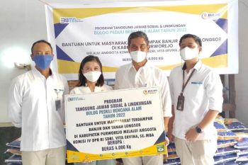 Bulog bantu empat ton beras korban banjir di  Purworejo