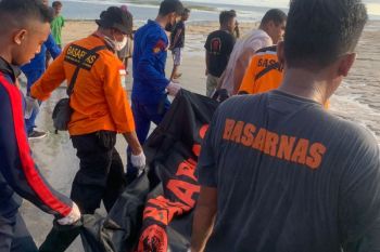 Korban perahu terbalik di Sumba Timur ditemukan meninggal