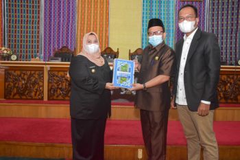 Bupati Bengkalis sampaikan LKPJ 2021