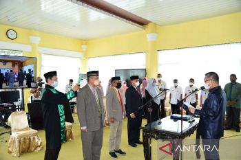 Lantik Empat pejabat Pratama, Wali Kota Minta Fokus Wujudkan Visi Misi Kendari