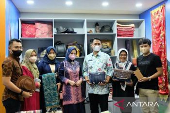 Produk asli Padang Panjang ikut tampil pada inacraft 2022