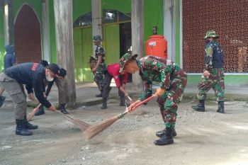 Kodim 1402 Polewali Mandar gelar bersih-bersih masjid jelang Ramadhan