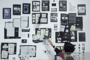 Pameran Visual Mixtape
