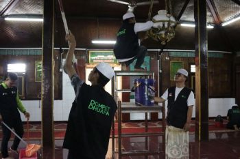 Sambut Ramadan 1443 H, Dompet Dhuafa rawat masjid sambut jamaah