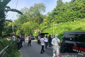 Polisi kawal pemakaman jenazah pasien COVID-19 di Ambon, begini penjelasannya