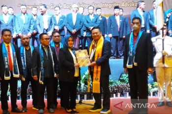 Otto Hasibuan: Peradi berupaya bersihkan paradigma salah profesi advokat