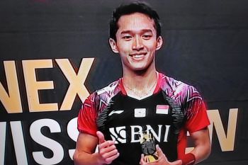 Jojo akhirnya juara tunggal putra Swiss Open 2022