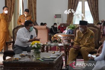 PLN Sumbar pertemuan dengan gubernur, laporkan keandalan