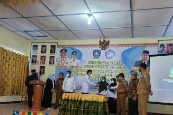 Ansar salurkan dana hibah rumah ibadah ratusan juta untuk Anambas