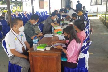PLN Flores dukung Sikka tingkatkan vaksinasi penguat COVID-19