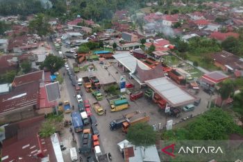 Penjualan solar subsidi di Padang dialihkan jadi malam hari