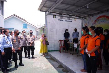 Tinjau vaksinasi di lapas perempuan, Wakapolda Lampung sebut vaksinasi langkah pencegahan efektif