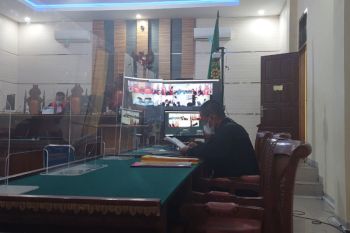 Adik mantan Bupati Lampung Utara pasrah kepada putusan majelis hakim