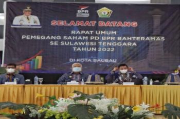 Gubernur Ali Mazi harap BPR penggerak pertumbuhan ekonomi Sultra