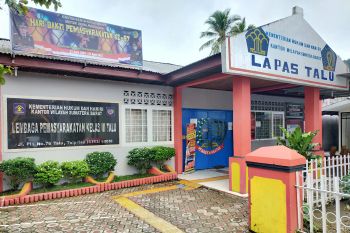 Antispasi peredaran narkoba di Lapas Talu, kamar tahana-barang bawaan diperiksa ketat