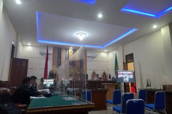 Jaksa tuntut dua tahun penjara terdakwa korupsi penyalahgunaan APB
