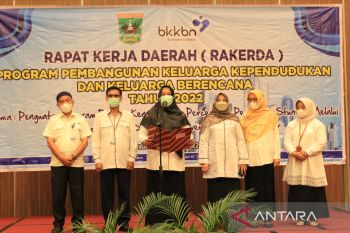 BKKBN minta Sumbar terus kejar target stunting di angka 14 persen di 2024