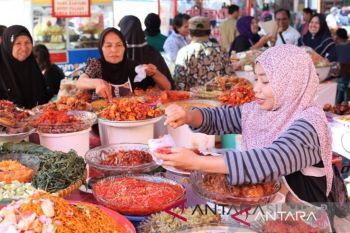 Pemkot mendukung Pasar Pabukoan di Bukittinggi
