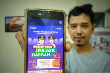 Jatim putihkan pajak kendaraan dan perbanyak hadiah umroh