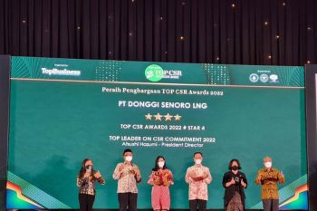 DSLNG Terima Penghargaan TOP CSR Awards 2022