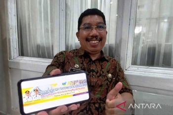 Bikin kartu keluarga di Solok Selatan tak ribet lagi, cukup dengan telepon pintar