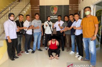 Satreskrim Polres Bukittinggi tangkap ayah diduga perkosa anak kandung